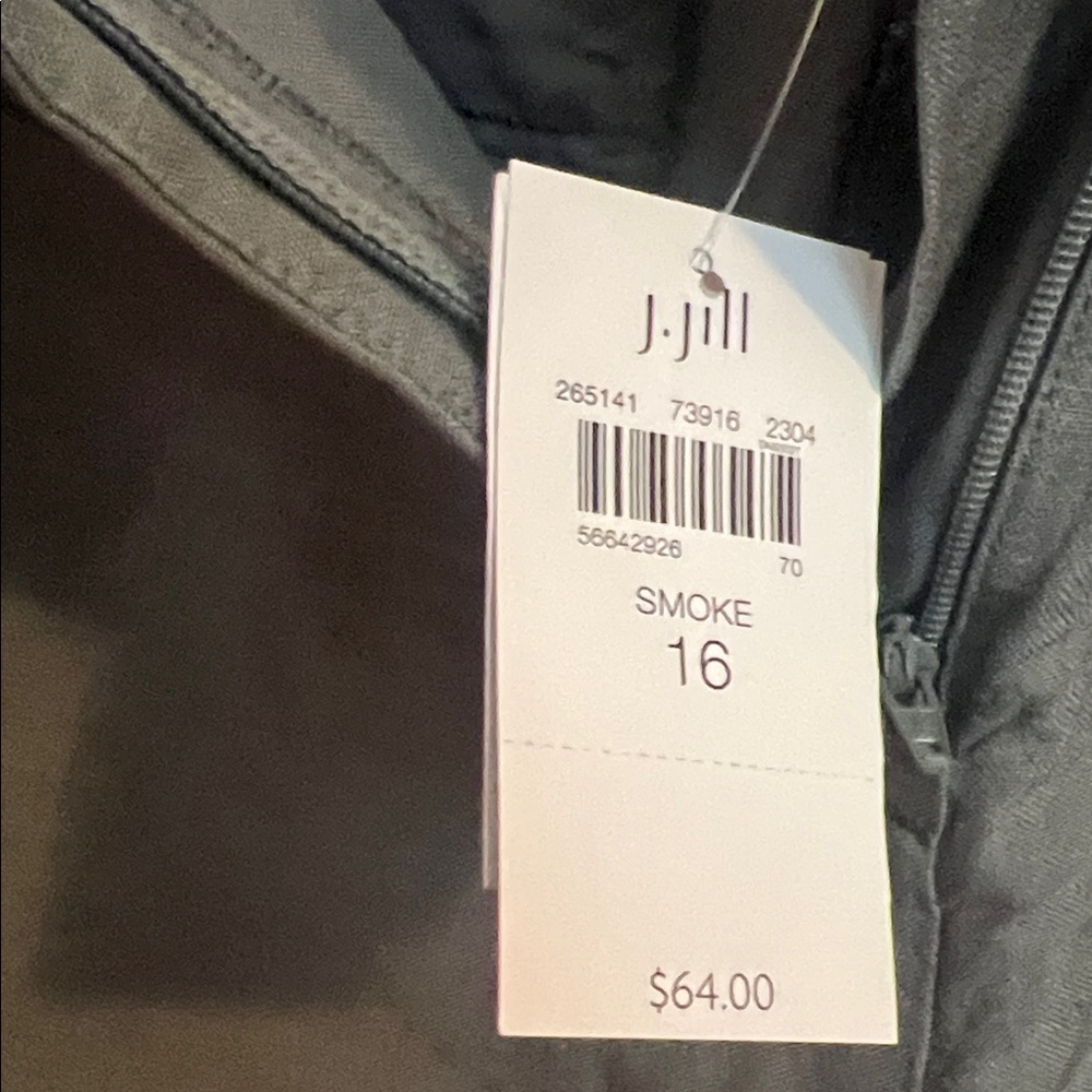 NWT J. Jill grey linen shorts - Picture 5 of 6
